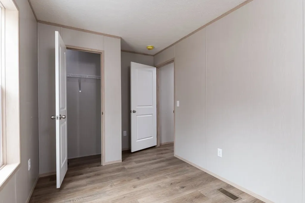 78 Ethans Way Bennington VT 05201