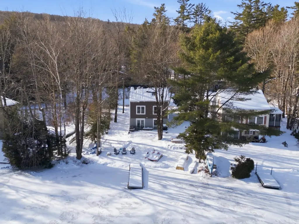 30 Gerald Drive Newbury NH 03255