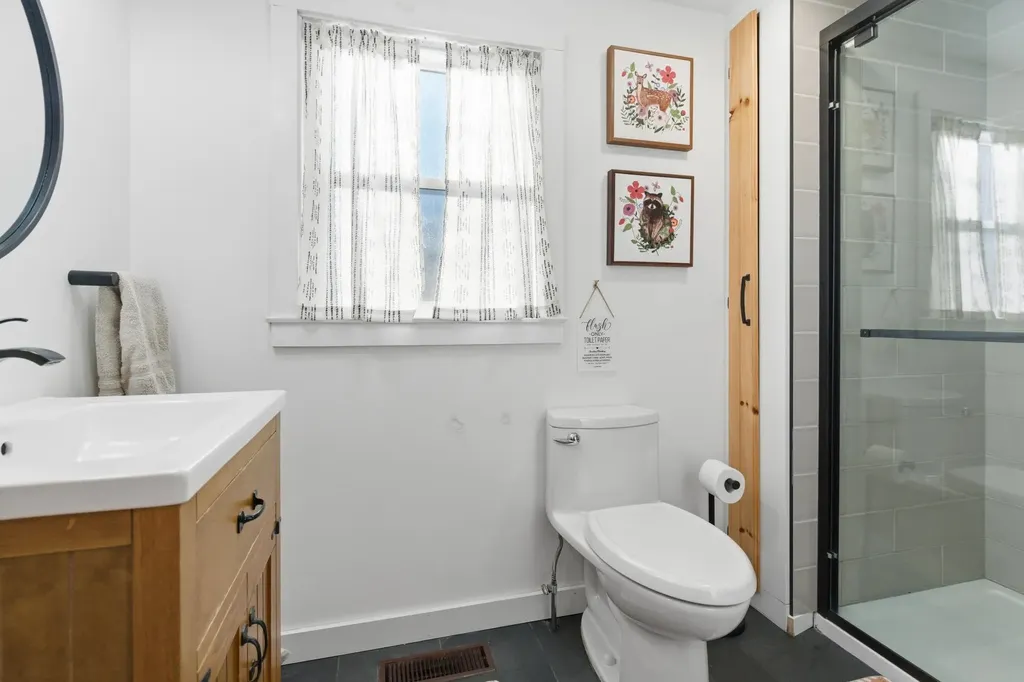 30 Gerald Drive Newbury NH 03255