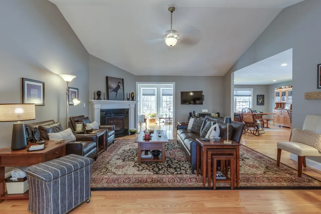 66 Pineview Drive Candia NH 03034