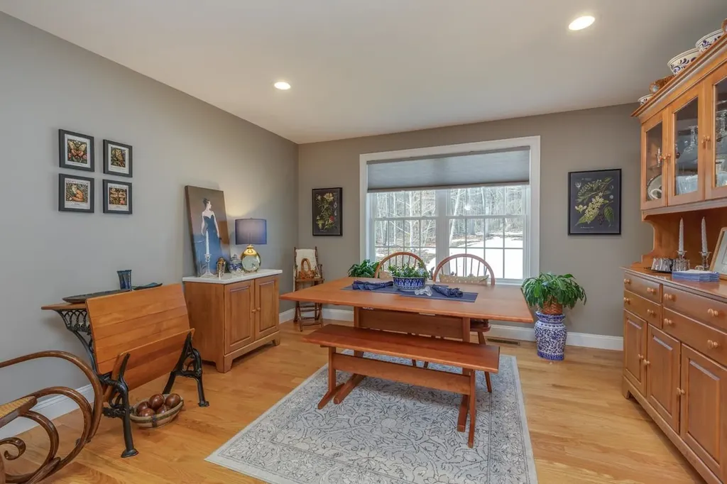 66 Pineview Drive Candia NH 03034