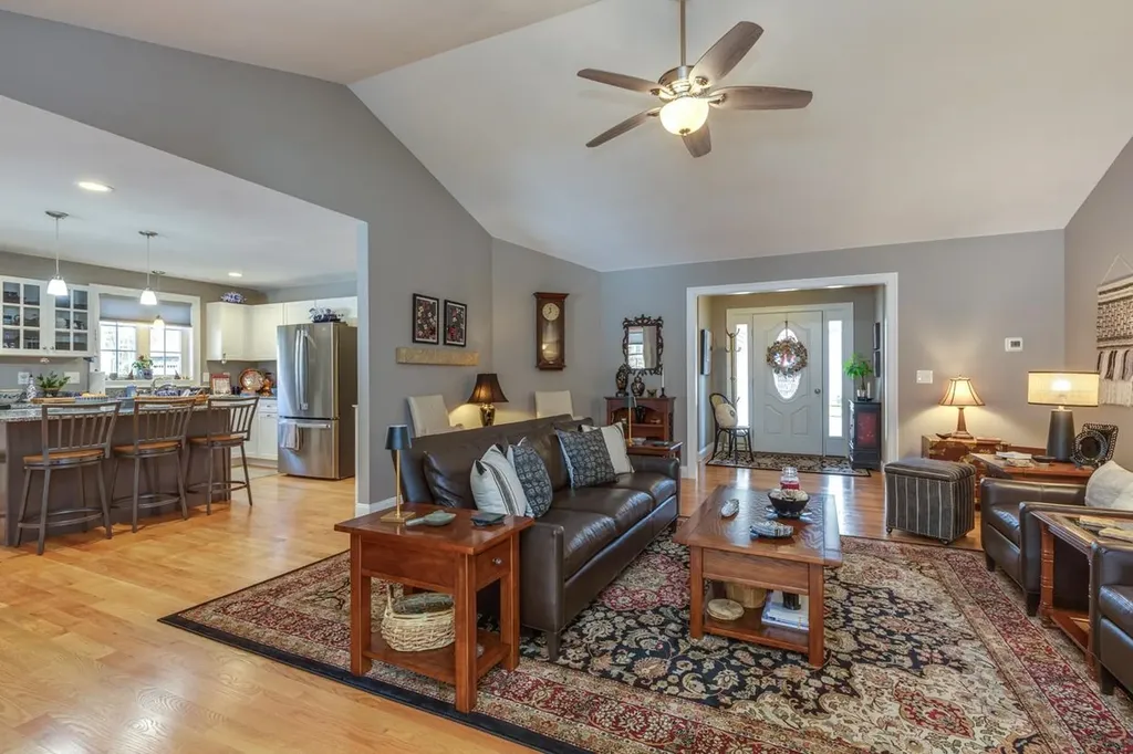 66 Pineview Drive Candia NH 03034