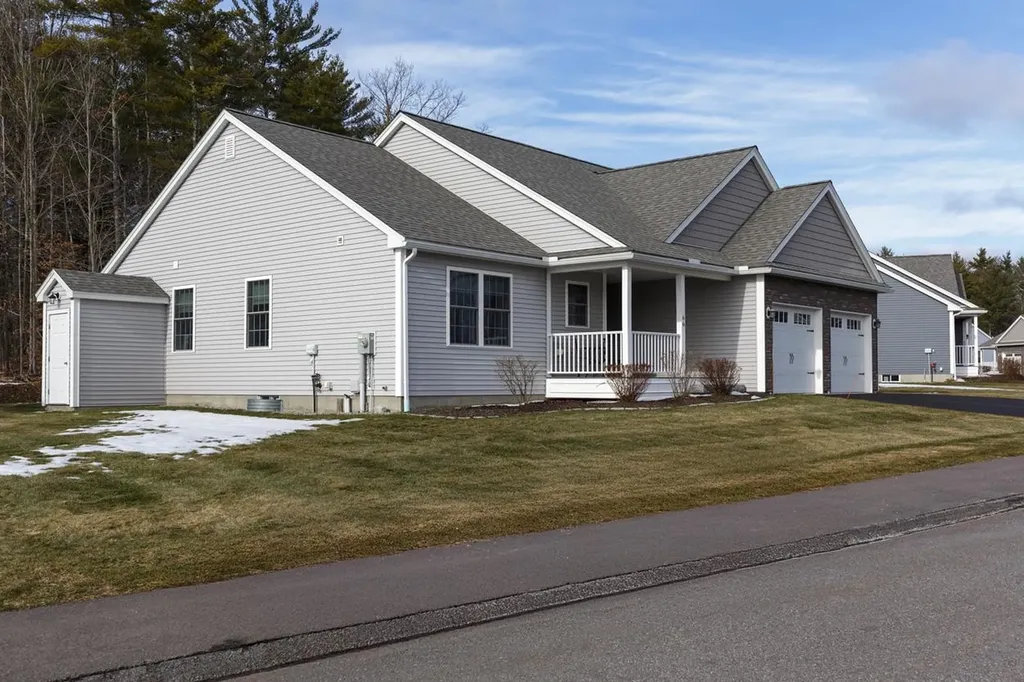 66 Pineview Drive Candia NH 03034