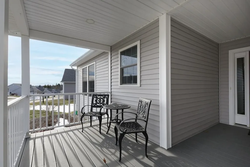 66 Pineview Drive Candia NH 03034