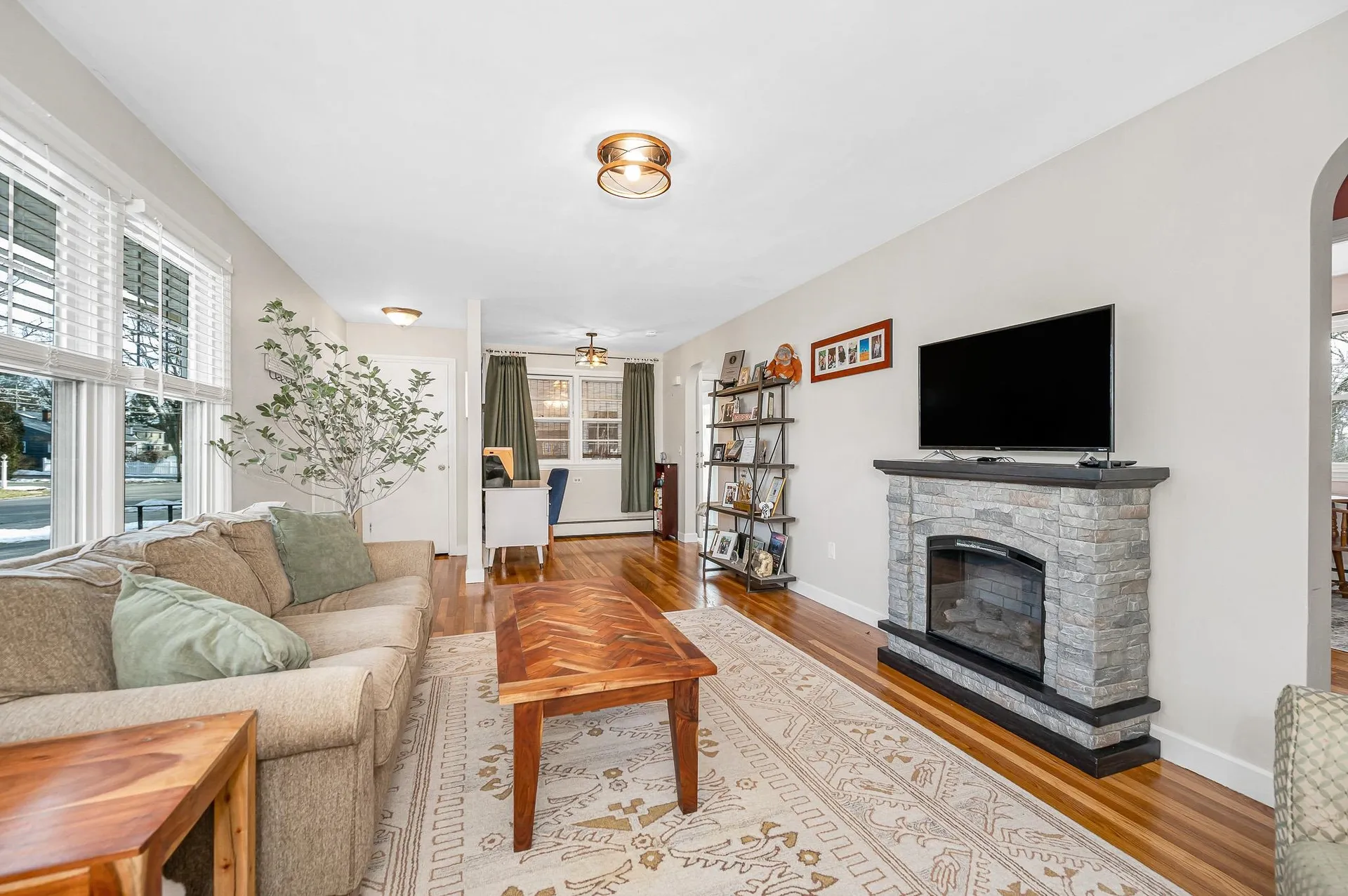 180 West Haven Road Manchester NH 03104