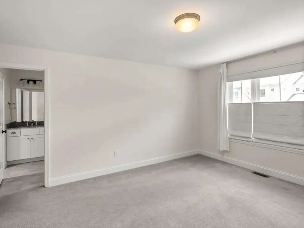 263 O'brien Farm Road South Burlington VT 05403