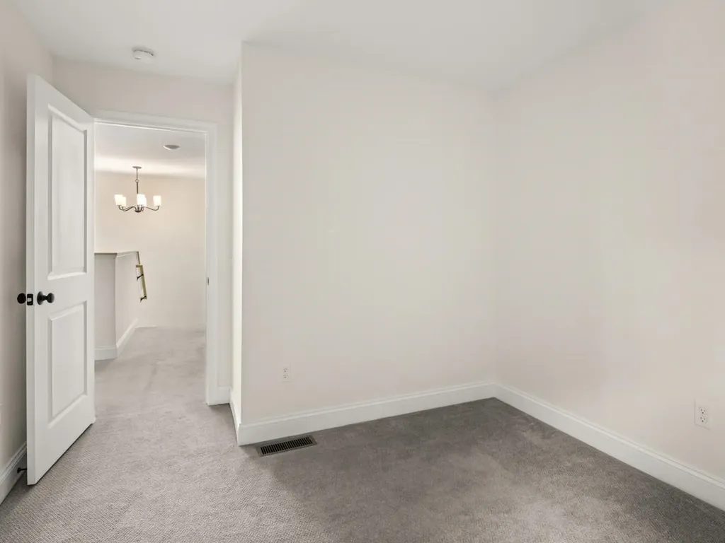 263 O'brien Farm Road South Burlington VT 05403