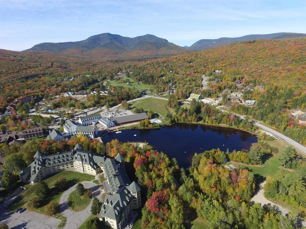 28 Packard Road Waterville Valley NH 03215