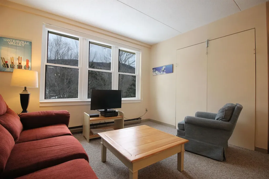 28 Packard Road Waterville Valley NH 03215