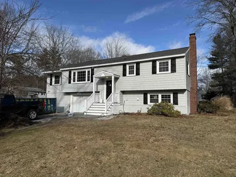 1 Shepard Avenue Salem NH 03079
