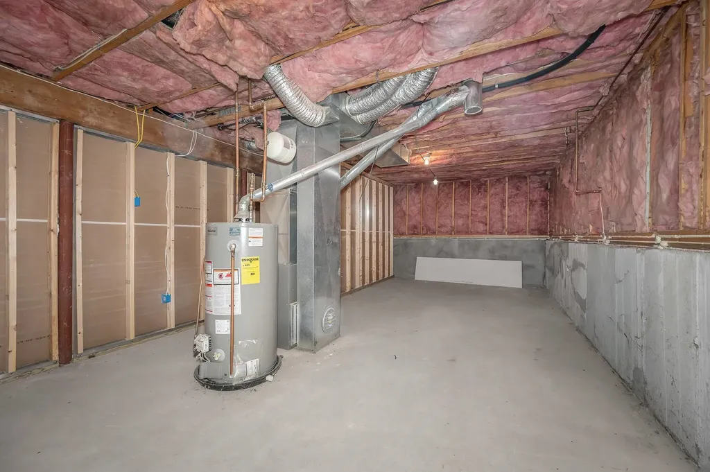 4 Heather Court Nashua NH 03062