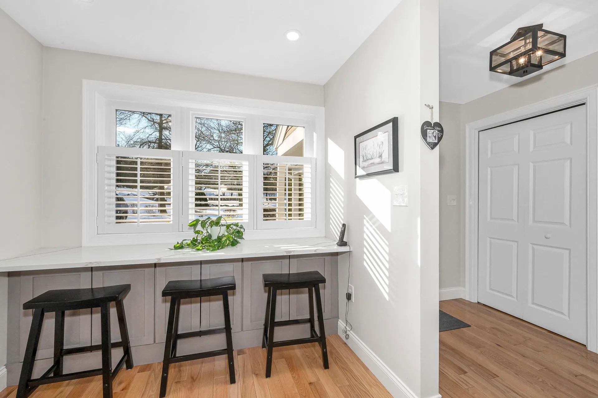 4 Heather Court Nashua NH 03062