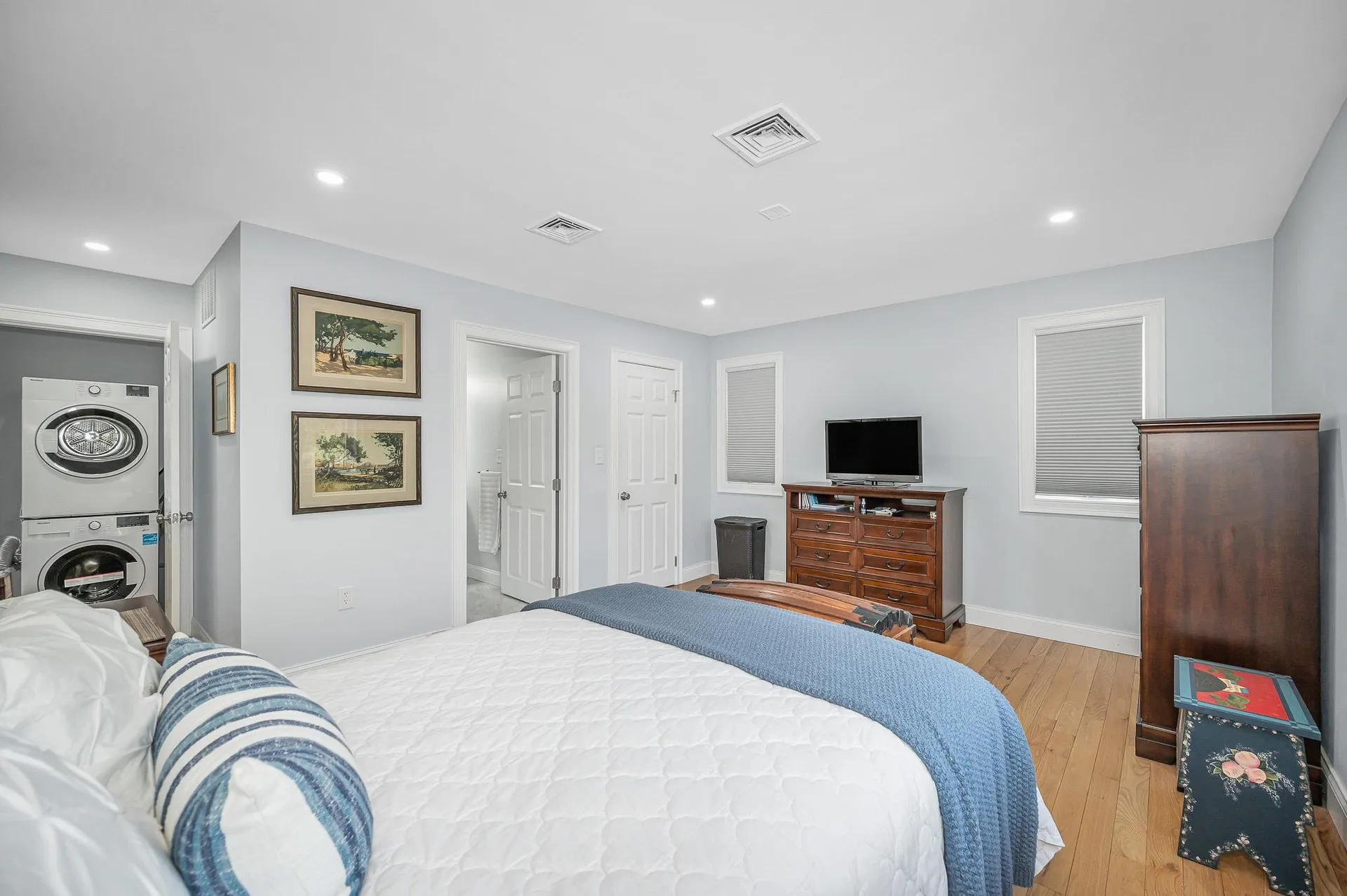 4 Heather Court Nashua NH 03062