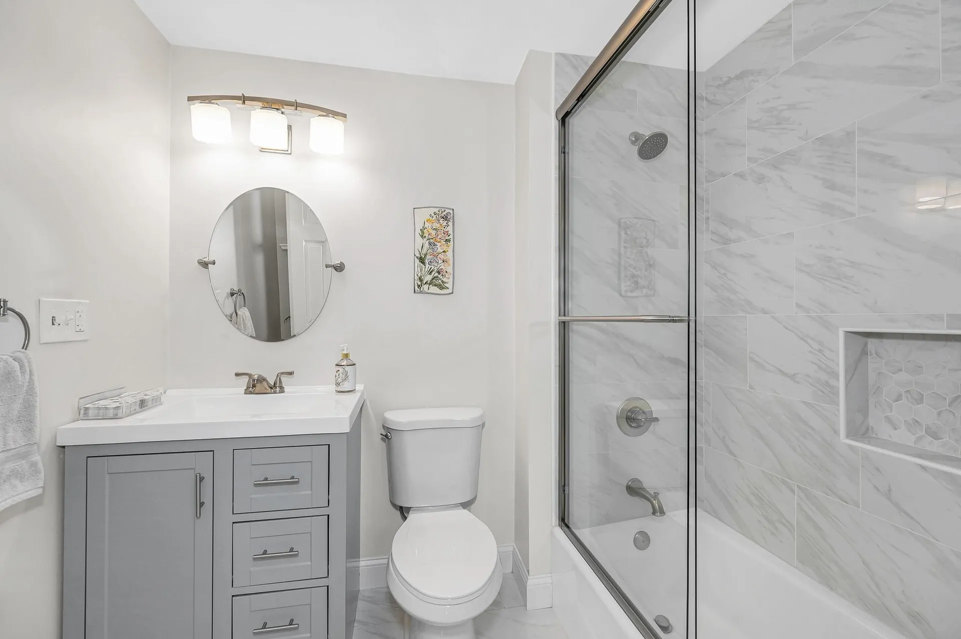 4 Heather Court Nashua NH 03062