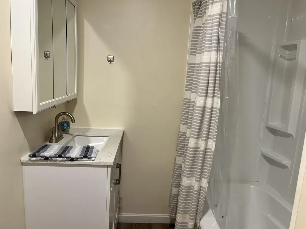 8 Charter Hill Drive Rutland City VT 05701