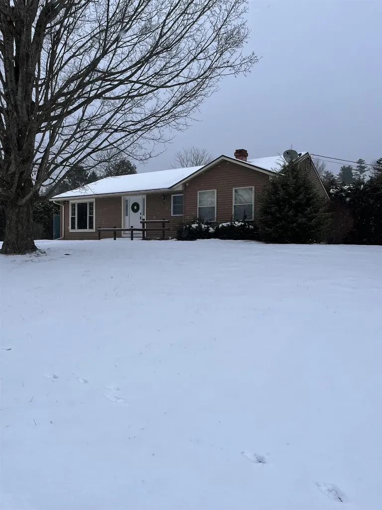 8 Charter Hill Drive Rutland City VT 05701