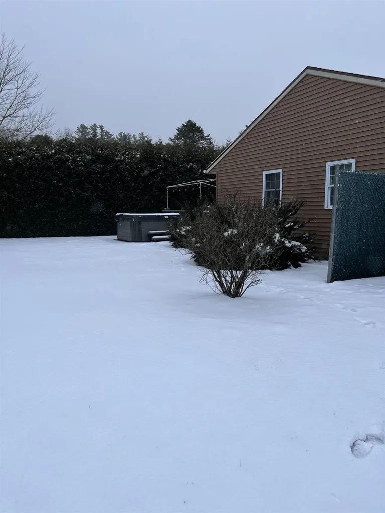 8 Charter Hill Drive Rutland City VT 05701