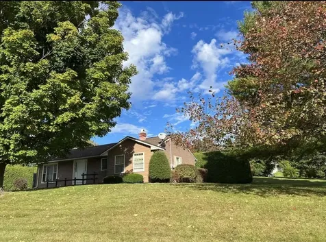 8 Charter Hill Drive Rutland City VT 05701