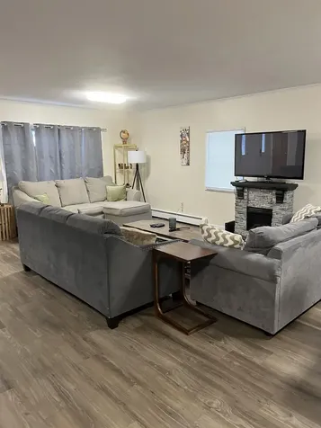 8 Charter Hill Drive Rutland City VT 05701