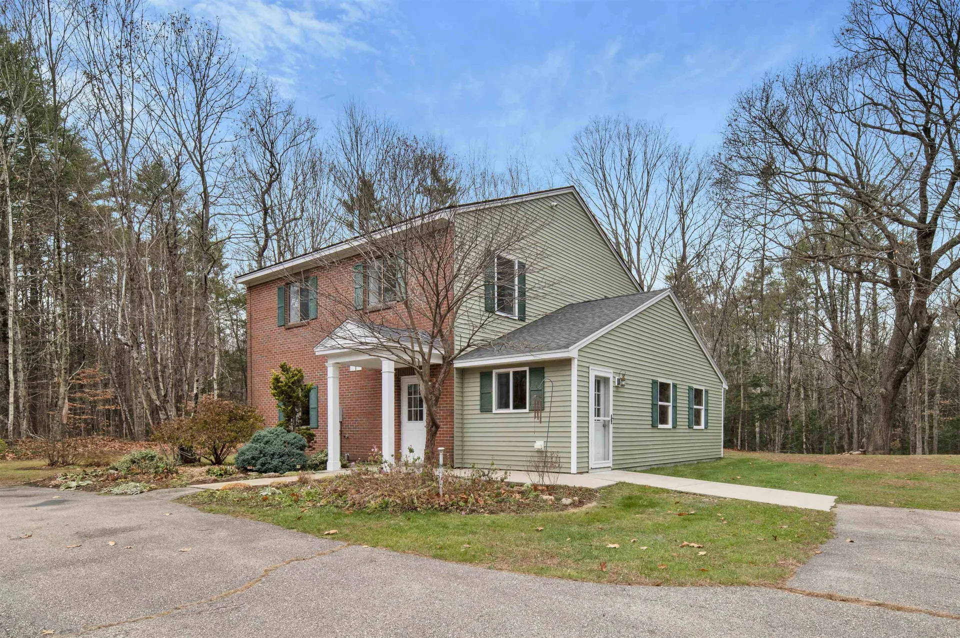 454 Calef Highway Lee NH 03861