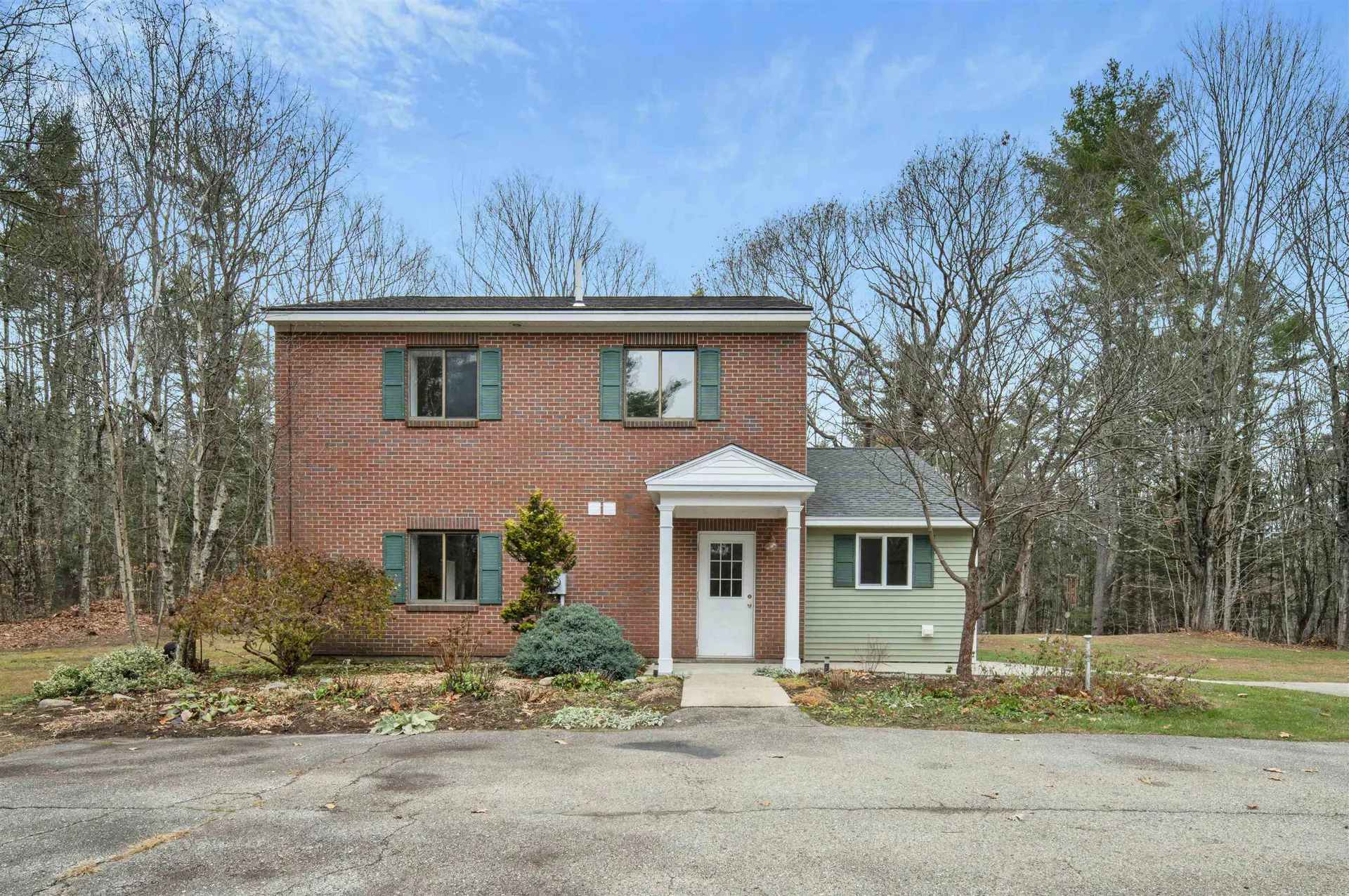 454 Calef Highway Lee NH 03861