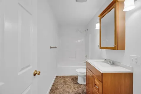 454 Calef Highway Lee NH 03861