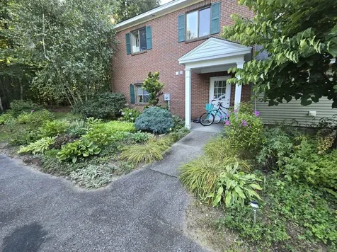 454 Calef Highway Lee NH 03861