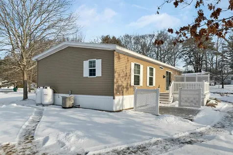 3 Slate Run North Hampton NH 03862