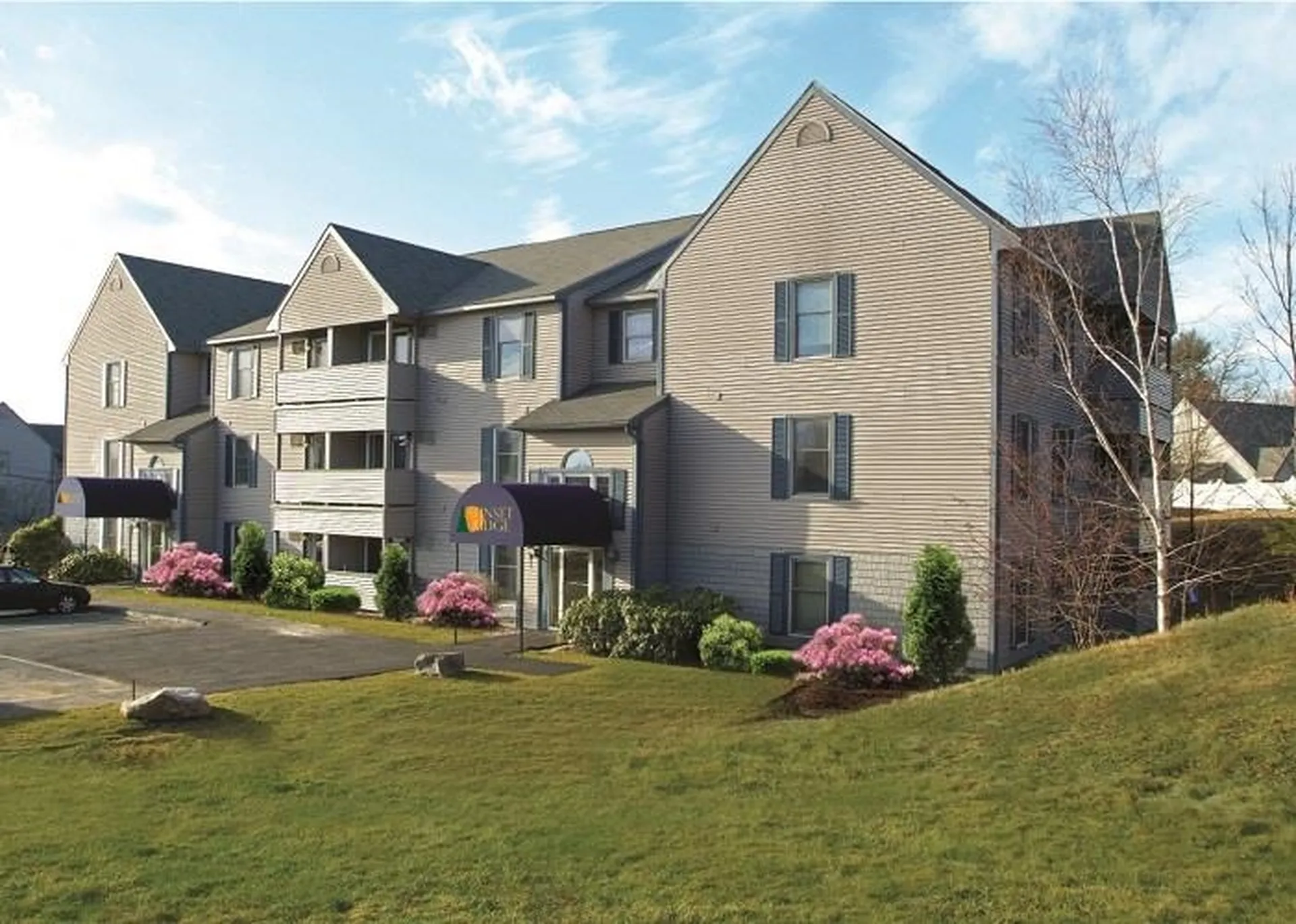 Manchester NH, 155 Eastern Avenue, Unit 103