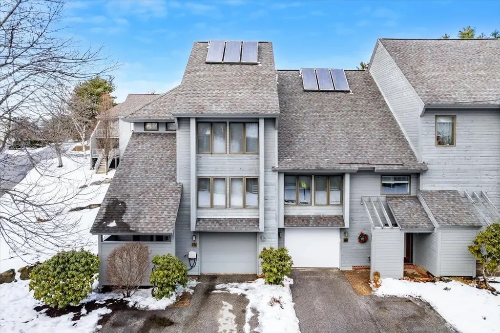 5 Tsienneto Road Derry NH 03038