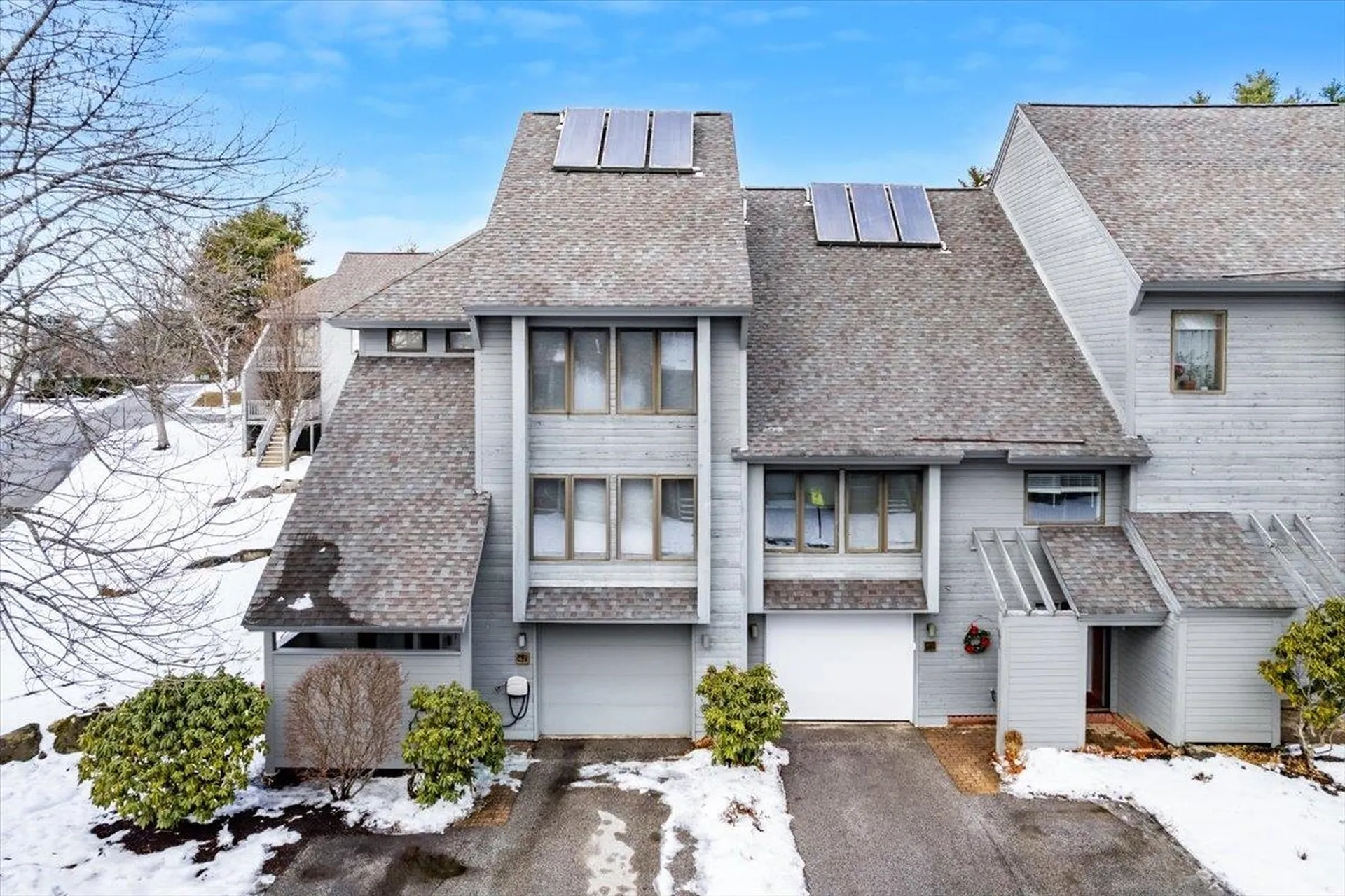 5 Tsienneto Road Derry NH 03038