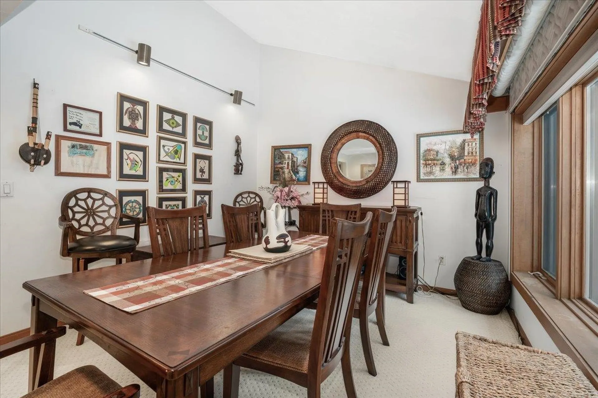 5 Tsienneto Road Derry NH 03038