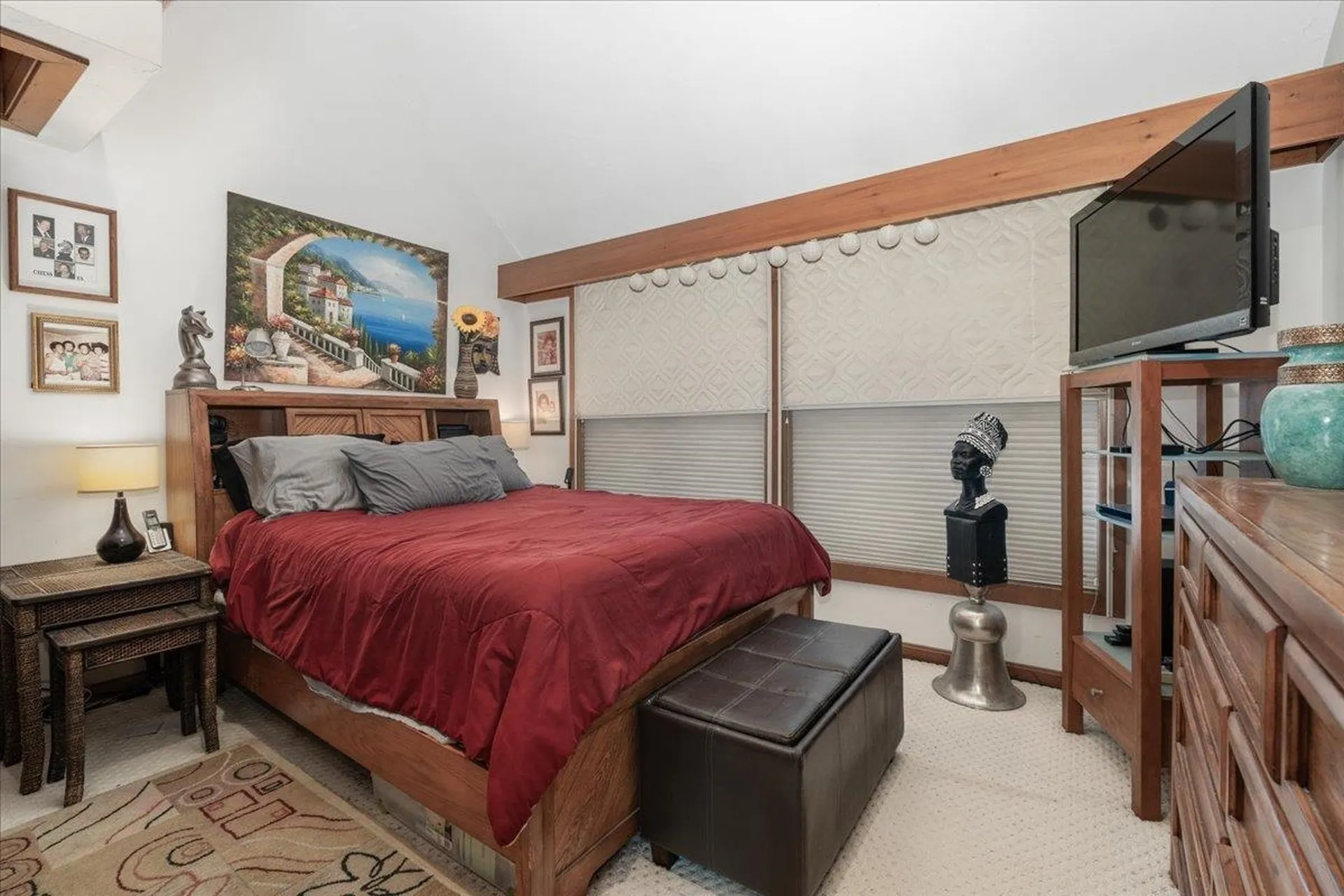 5 Tsienneto Road Derry NH 03038