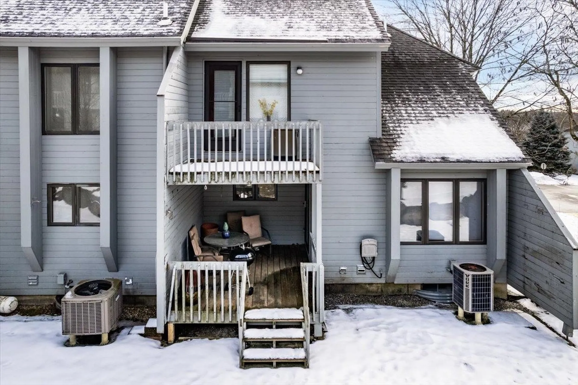 5 Tsienneto Road Derry NH 03038