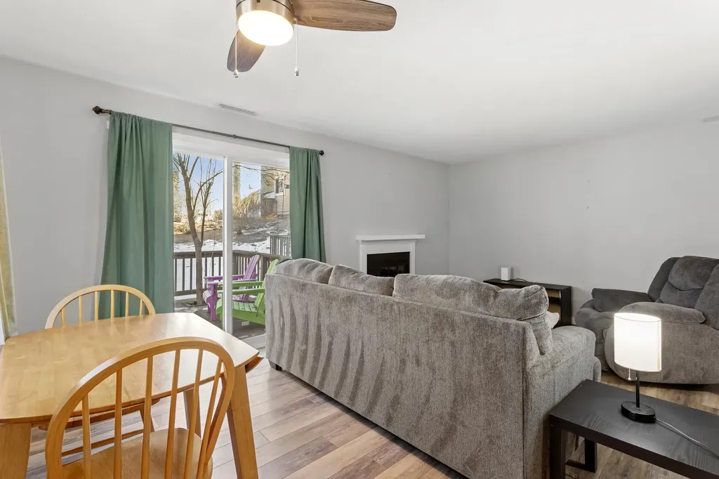 98 Henry Law Avenue Dover NH 03820