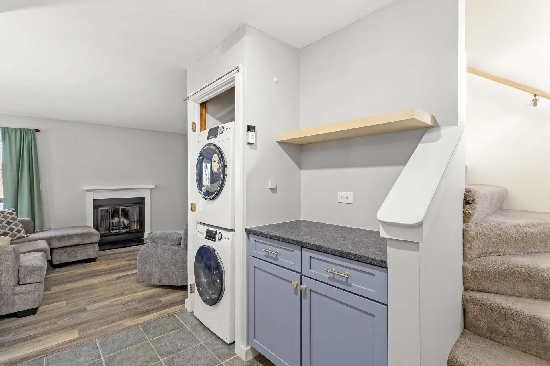 98 Henry Law Avenue Dover NH 03820