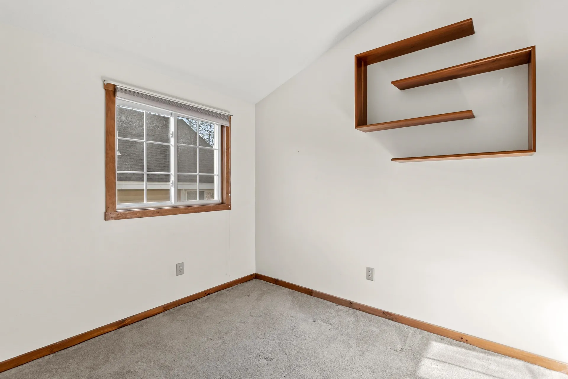 98 Henry Law Avenue Dover NH 03820