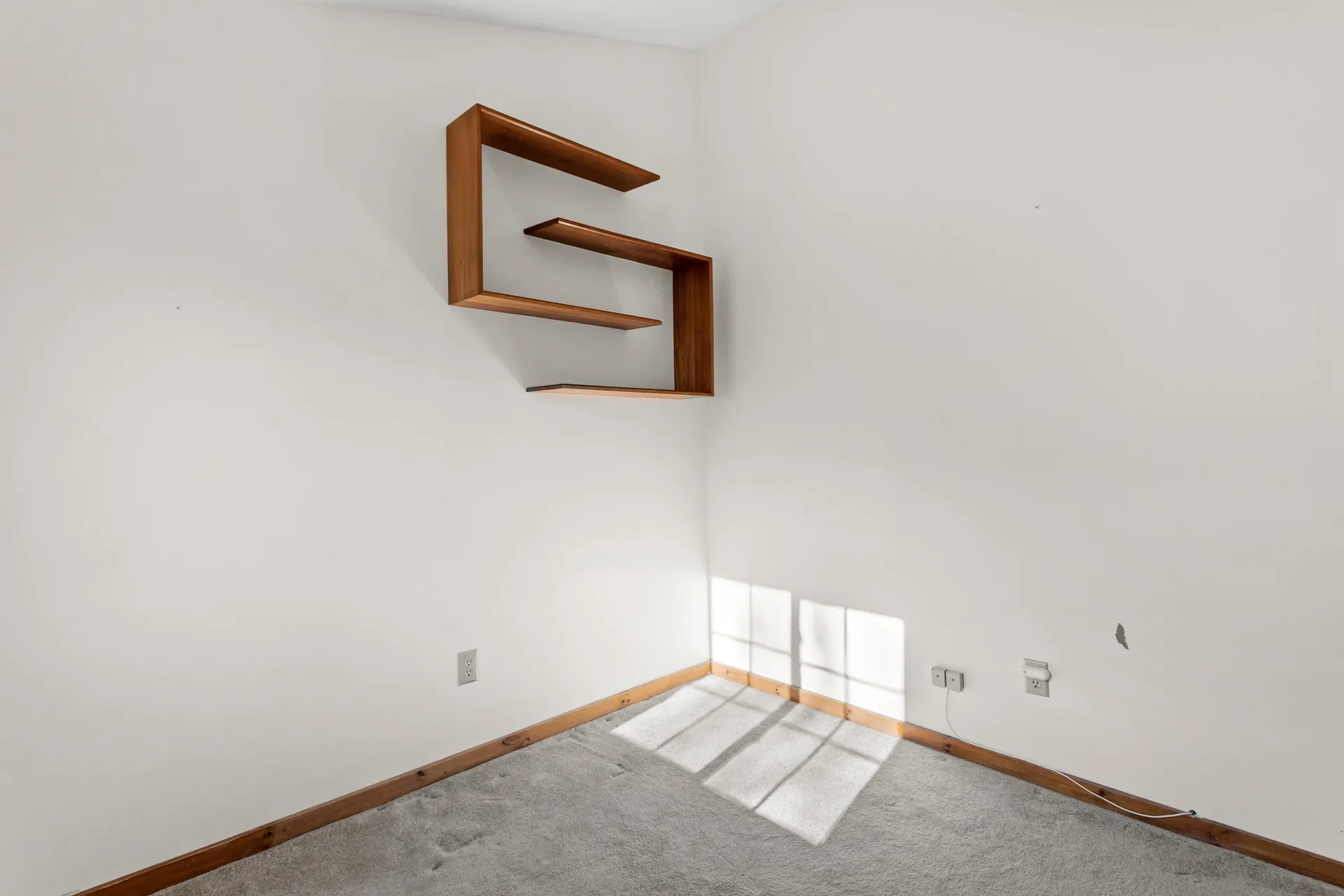 98 Henry Law Avenue Dover NH 03820