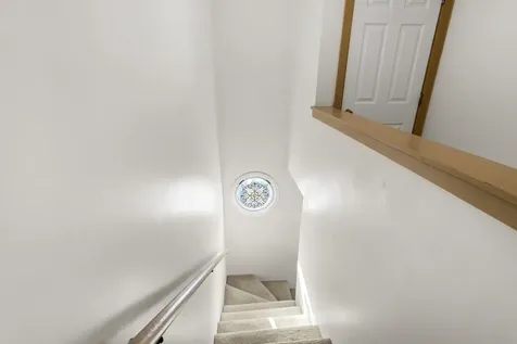 98 Henry Law Avenue Dover NH 03820