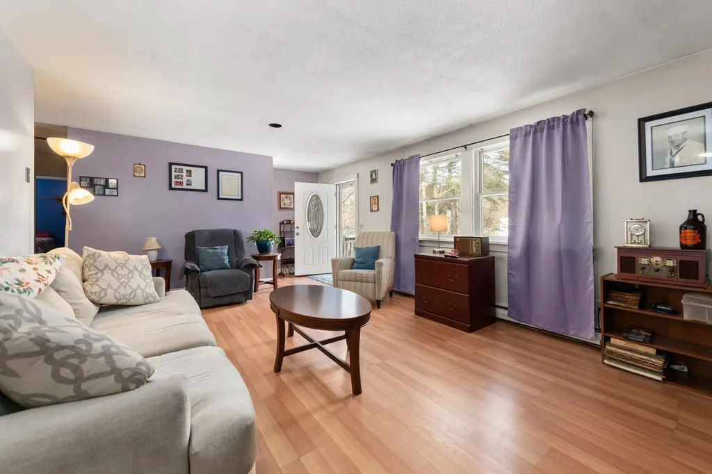 363 Main Street New Hampton NH 03256