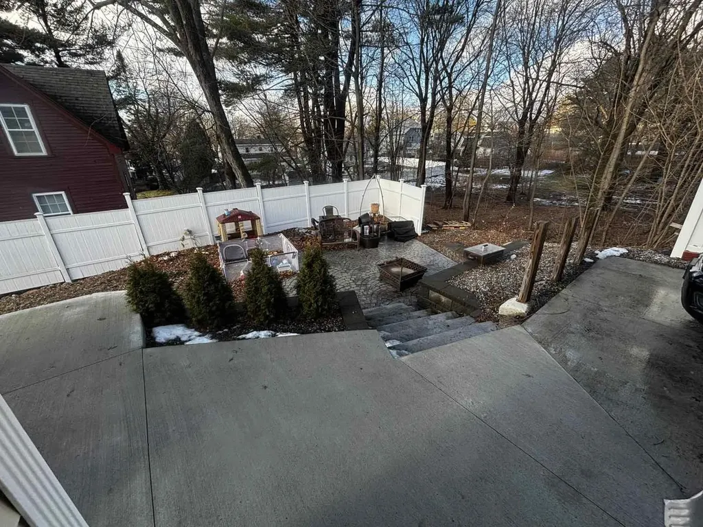 66 Beaver Street Manchester NH 03104