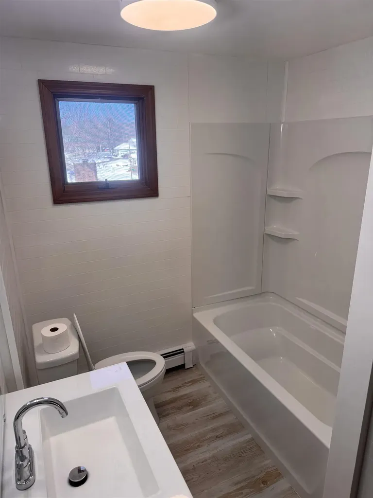 66 Beaver Street Manchester NH 03104