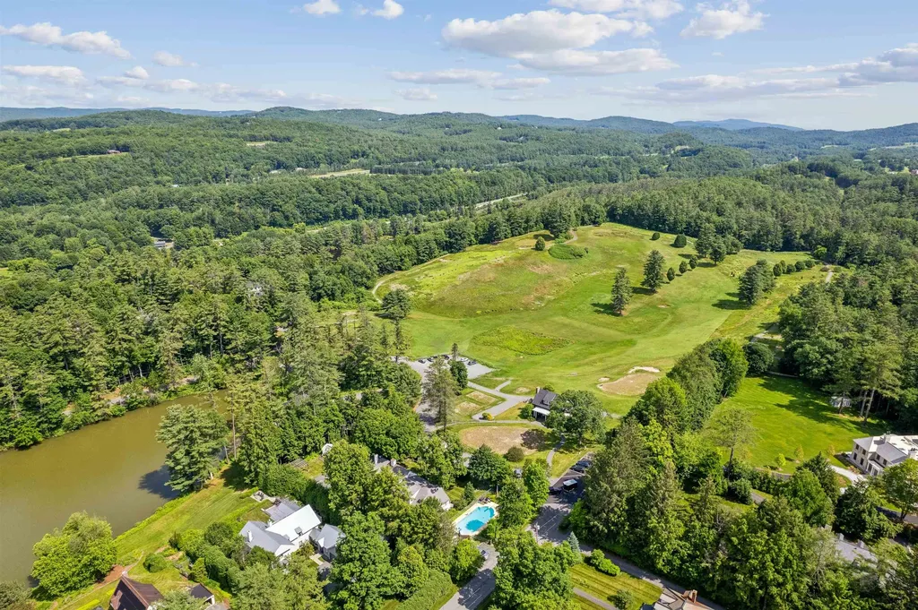 2 Hilton Field Lane Hanover NH 03755
