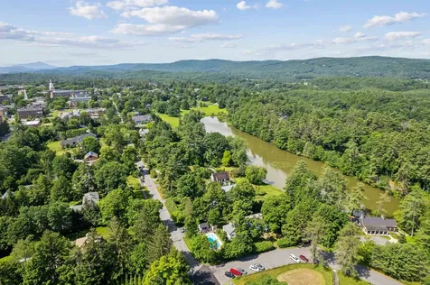 2 Hilton Field Lane Hanover NH 03755