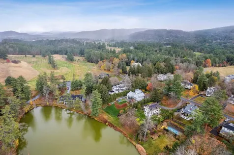 2 Hilton Field Lane Hanover NH 03755