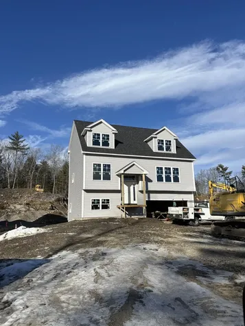 12 Mica Drive Raymond NH 03077