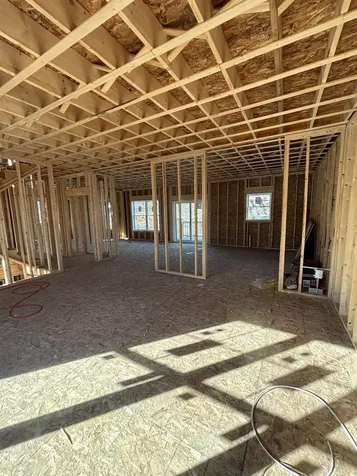 12 Mica Drive Raymond NH 03077