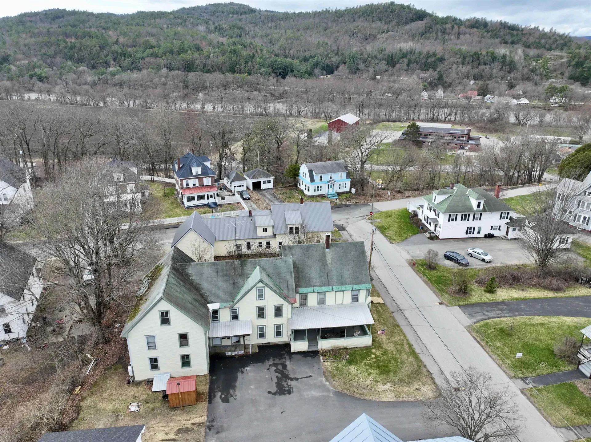 20 Pine Street Haverhill NH 03785
