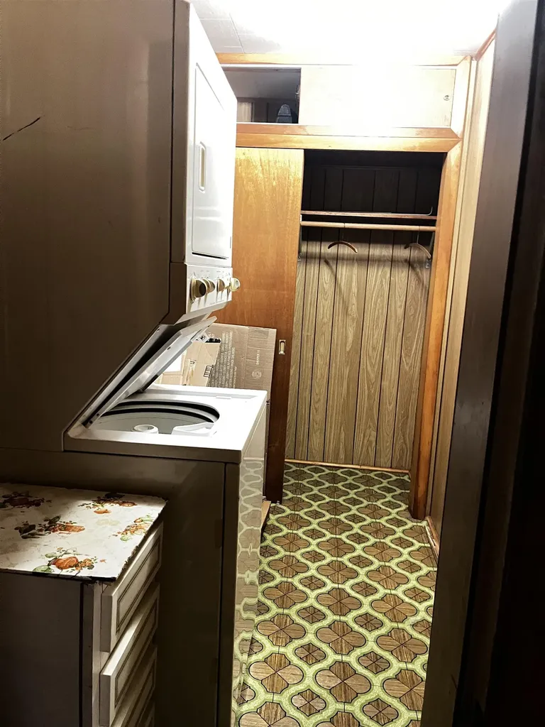 22 Maple Street Orleans VT 05860