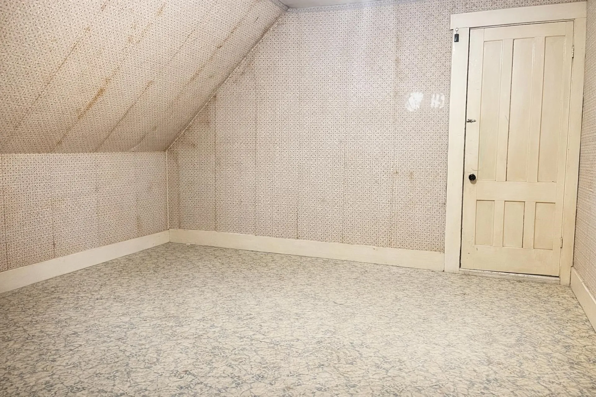 22 Maple Street Orleans VT 05860